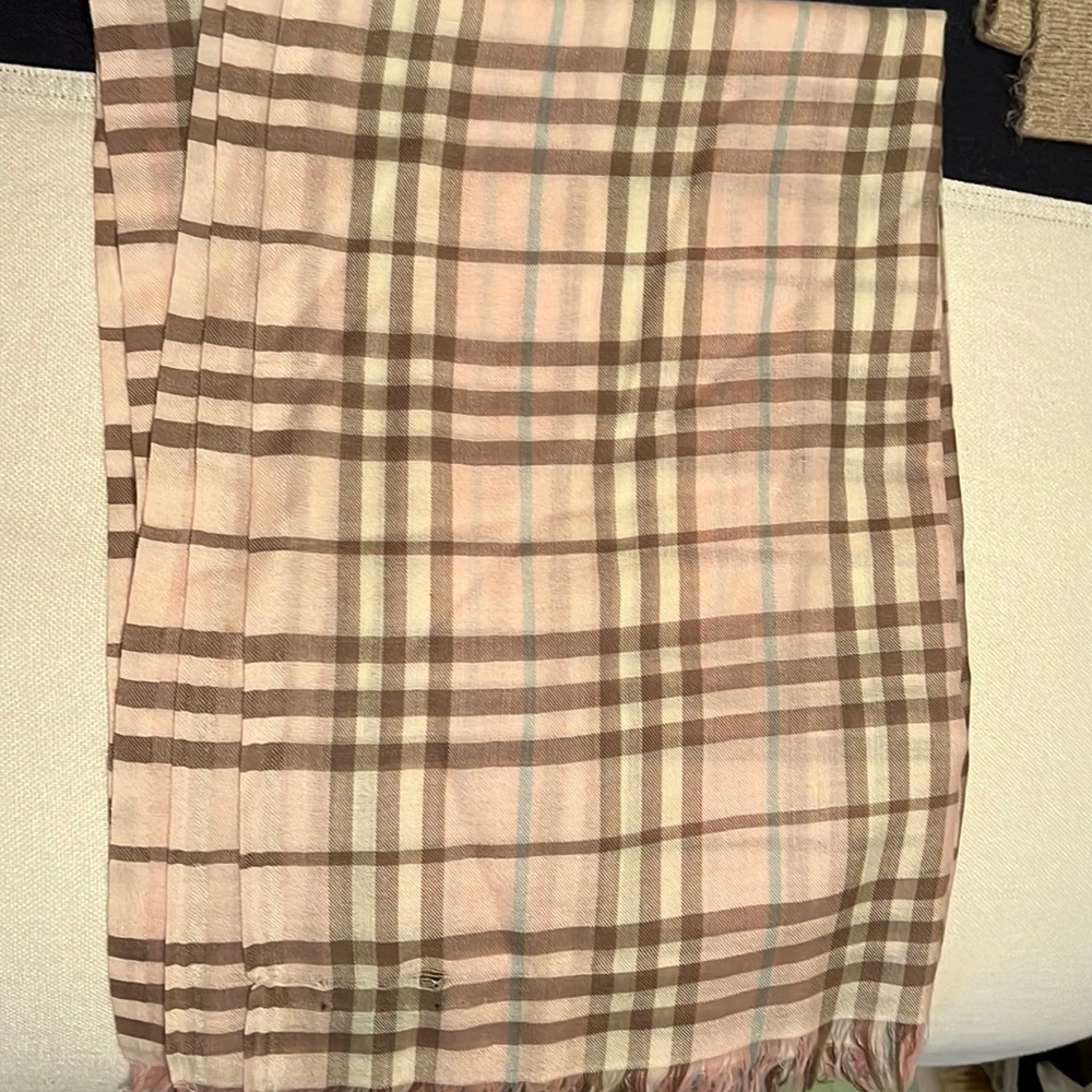 Burberry Nova Check Pink Pashmina